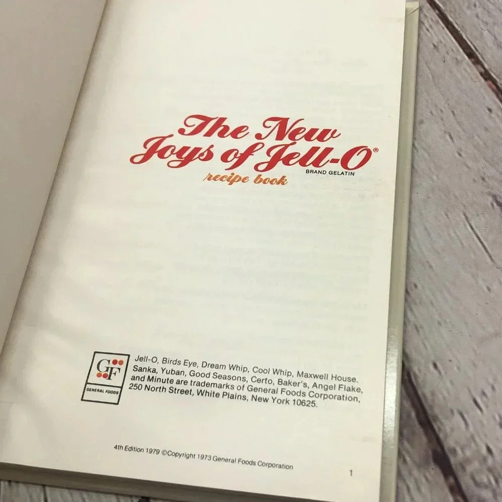 vtg 1979 The New Joys of Jell-O cookbook hardback retro 70s bright primary color - Picture 5 of 5